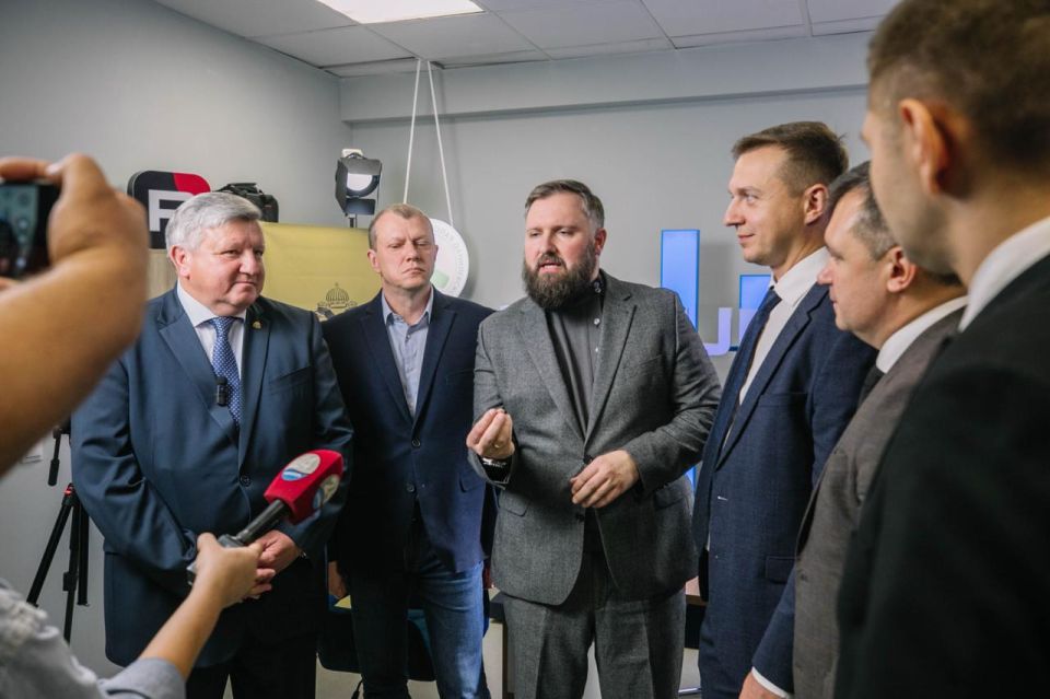 Мы это сдлали! Авторской студии RUTUBE в Мариуполе быть! Мы это сдлали! Авторской студии RUTUBE в Мариуполе быть!