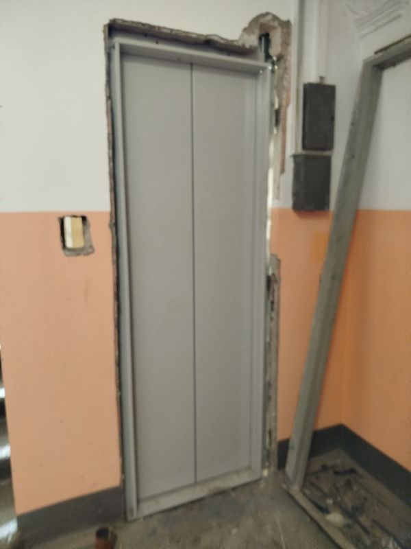 В Мариуполе устанавливают лифты от могилевского завода В Мариуполе устанавливают лифты от могилевского завода