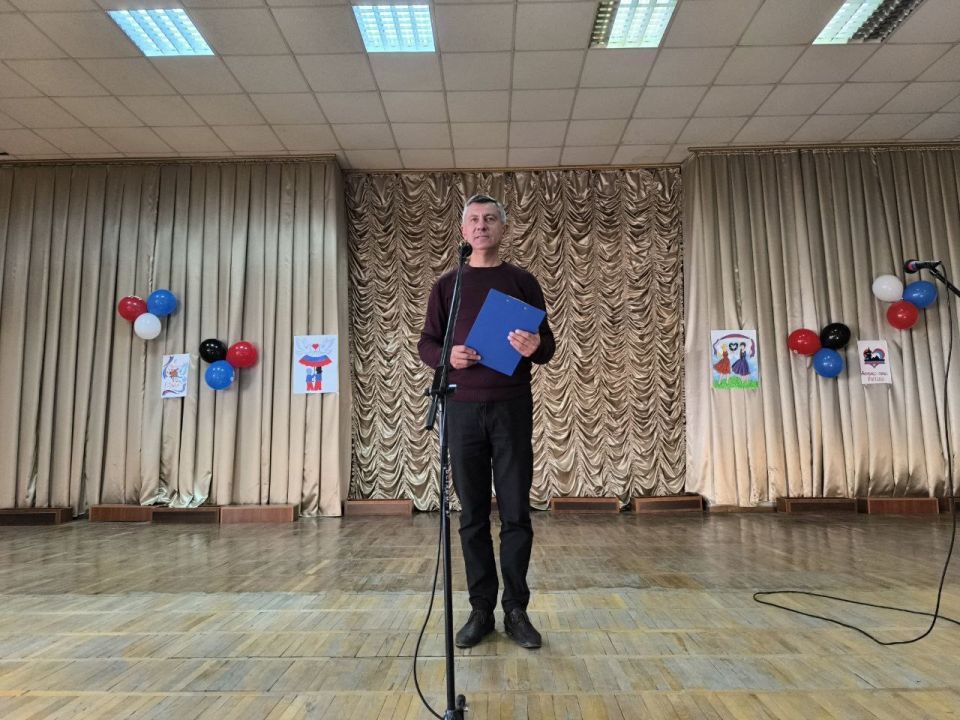 Наталья Бегуненко: В преддверии Дня воссоединения Донецкой Народной Республики с Российской Федерацией в «Республиканском реабилитационном центре» состоялся праздничный концерт для военнослужащих Наталья Бегуненко: В преддверии Дня воссоединения Донецкой Народной Республики с Российской Федерацией в «Республиканском реабилитационном центре» состоялся праздничный концерт для военнослужащих
