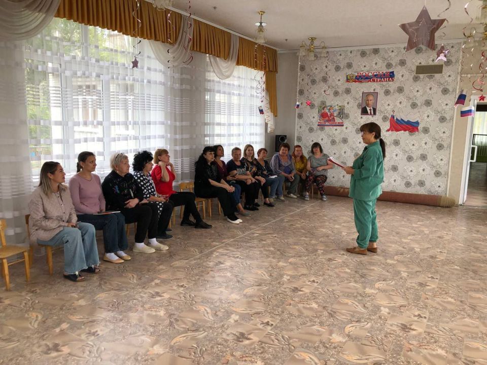 «Единый час гражданственности» в первичных организациях МО ОД «ДР» Центрально-Городского района г. Горловка «Единый час гражданственности» в первичных организациях МО ОД «ДР» Центрально-Городского района г. Горловка