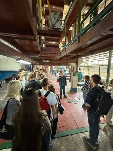 В рамках национального проекта «Кадры» выполняются мероприятия по привлечению квалифицированных специалистов в сферу ЖКХ и расширению возможностей для профессионального роста молодых людей В рамках национального проекта «Кадры» выполняются мероприятия по привлечению квалифицированных специалистов в сферу ЖКХ и расширению возможностей для профессионального роста молодых людей