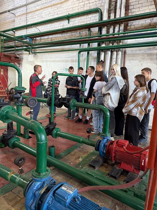 В рамках национального проекта «Кадры» выполняются мероприятия по привлечению квалифицированных специалистов в сферу ЖКХ и расширению возможностей для профессионального роста молодых людей В рамках национального проекта «Кадры» выполняются мероприятия по привлечению квалифицированных специалистов в сферу ЖКХ и расширению возможностей для профессионального роста молодых людей