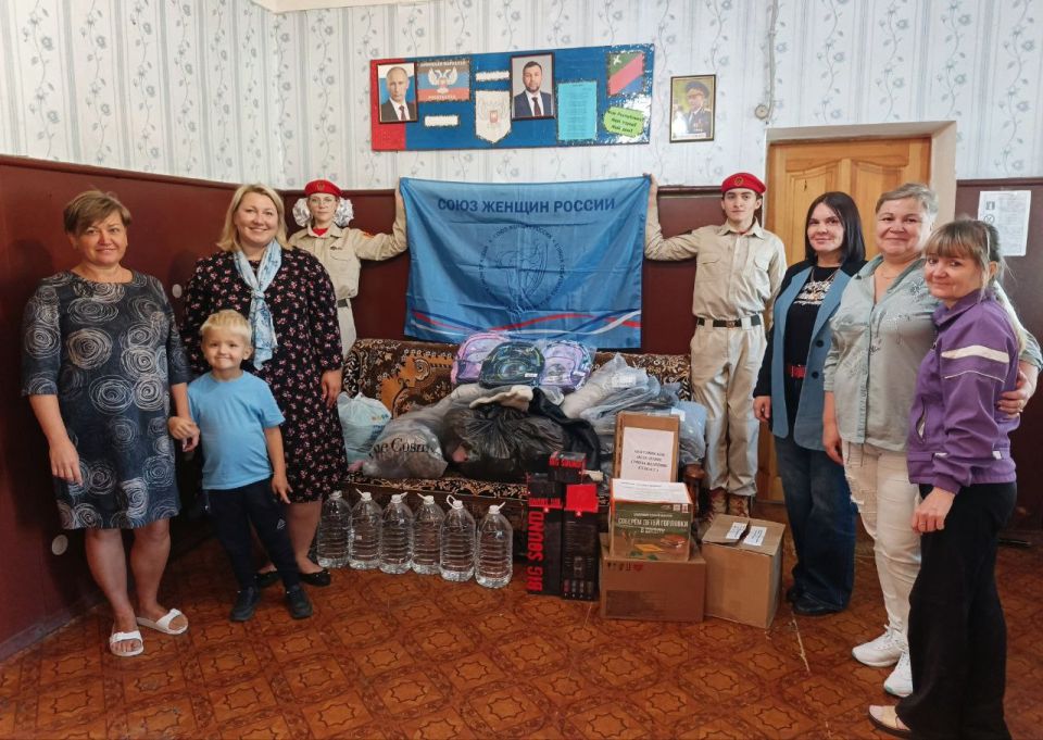 Акция «От сЕРрдца к сЕРрдцу» в горловском «Обереге» Акция «От сЕРрдца к сЕРрдцу» в горловском «Обереге»