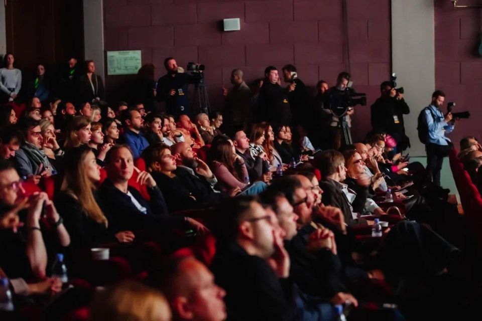 Вчера Институт развития интернета рассказал и показал, что будут смотреть в России в ближайший год Вчера Институт развития интернета рассказал и показал, что будут смотреть в России в ближайший год