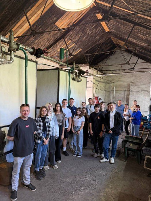 В рамках национального проекта «Кадры» выполняются мероприятия по привлечению квалифицированных специалистов в сферу ЖКХ и расширению возможностей для профессионального роста молодых людей В рамках национального проекта «Кадры» выполняются мероприятия по привлечению квалифицированных специалистов в сферу ЖКХ и расширению возможностей для профессионального роста молодых людей