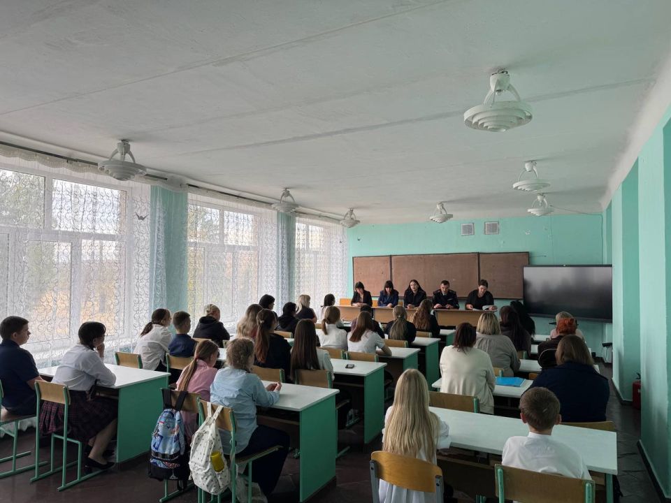 Месячник безопасности в школах городского округа Енакиево Месячник безопасности в школах городского округа Енакиево