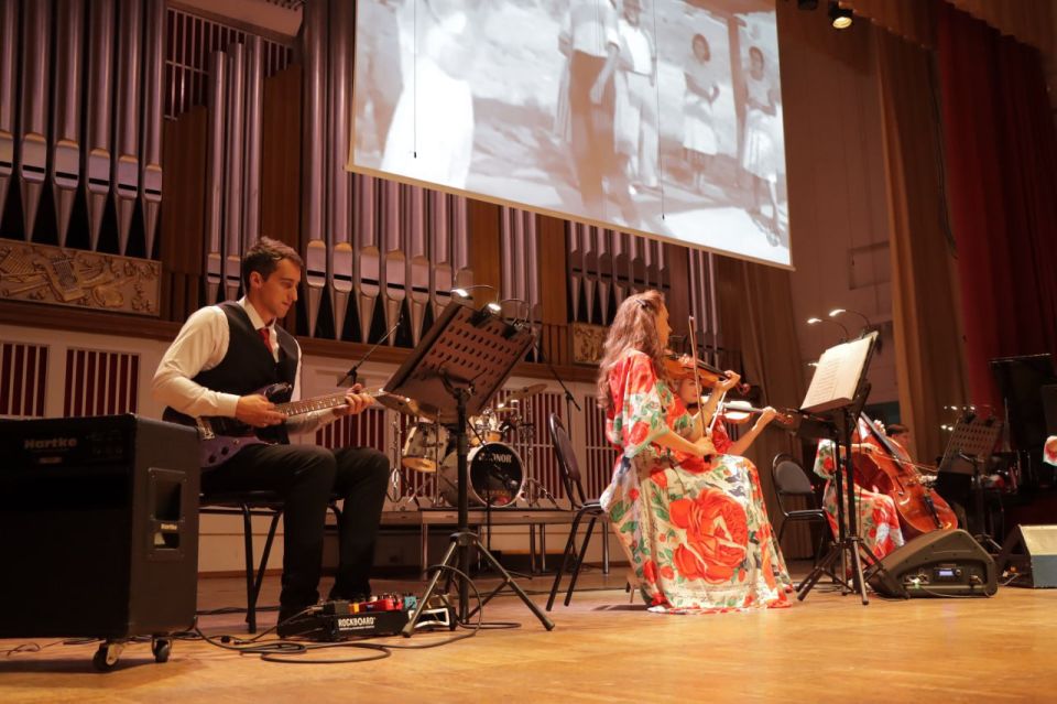 Мы родом из Донбасса: в филармонии дан старт большому гастрольному туру! Мы родом из Донбасса: в филармонии дан старт большому гастрольному туру!