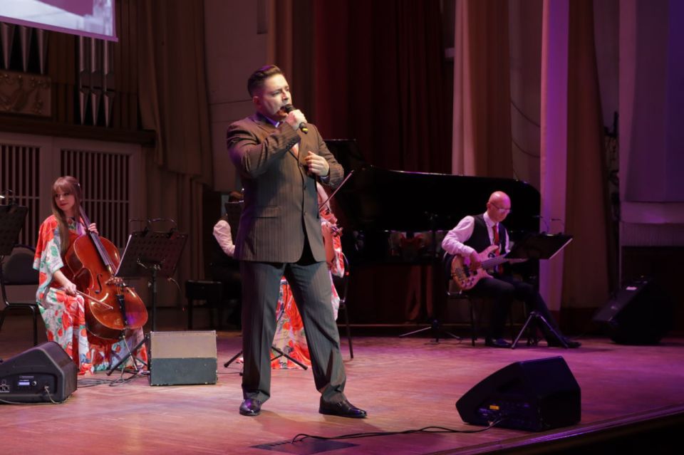 Мы родом из Донбасса: в филармонии дан старт большому гастрольному туру! Мы родом из Донбасса: в филармонии дан старт большому гастрольному туру!