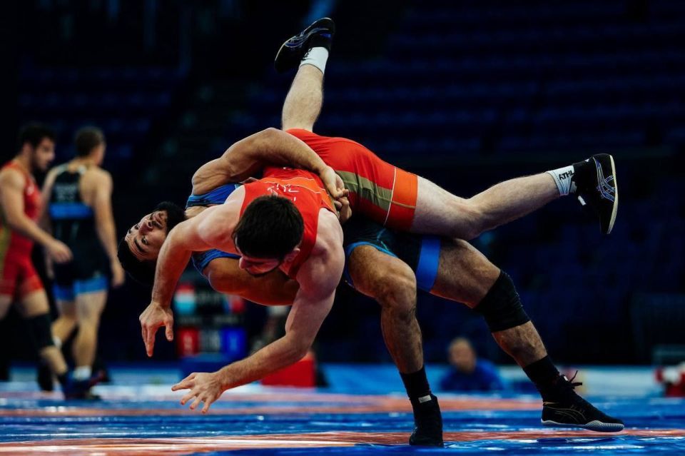 Евгений Ширшов: Золото Международных соревнований "Мемориал Героя Советского Союза Александра Аксёнова" по греко-римской борьбе среди мужчин едет в Донецк! Евгений Ширшов: Золото Международных соревнований "Мемориал Героя Советского Союза Александра Аксёнова" по греко-римской борьбе среди мужчин едет в Донецк!