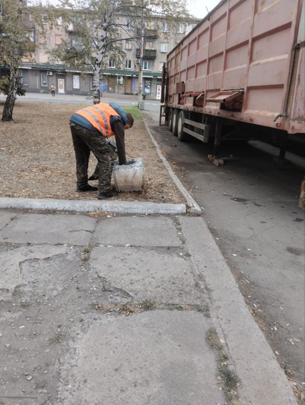 С заботой об округе.. За 26.09.2025 года работниками МУП АГЯ «ЖЭК» С заботой об округе.. За 26.09.2025 года работниками МУП АГЯ «ЖЭК»
