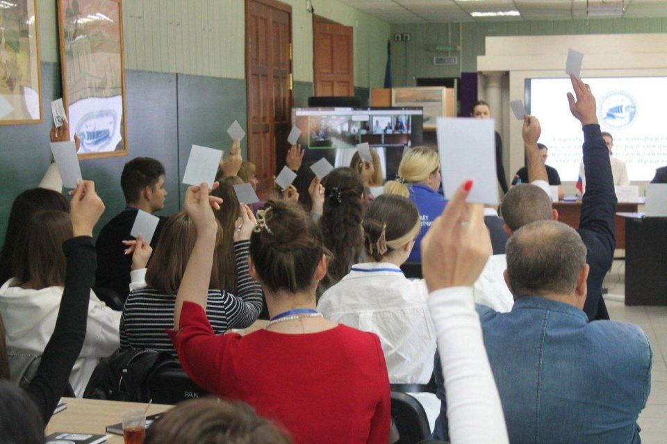 27 сентября в пгт Мангуш состоялась учредительная конференция по созданию Республиканской молодёжной организации при Региональной национально-культурной автономии греков Приазовья 27 сентября в пгт Мангуш состоялась учредительная конференция по созданию Республиканской молодёжной организации при Региональной национально-культурной автономии греков Приазовья