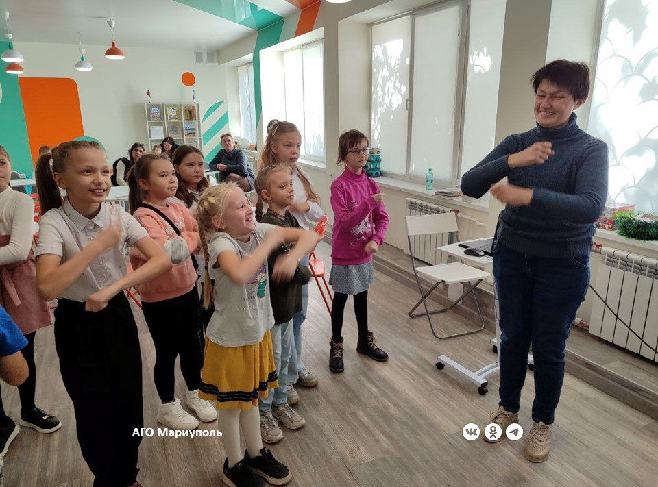 Мариупольцев познакомили с историей русской матрешки Мариупольцев познакомили с историей русской матрешки