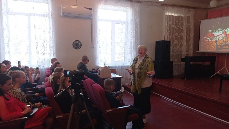 Праздничный концерт, посвященный Дню пожилого человека Праздничный концерт, посвященный Дню пожилого человека