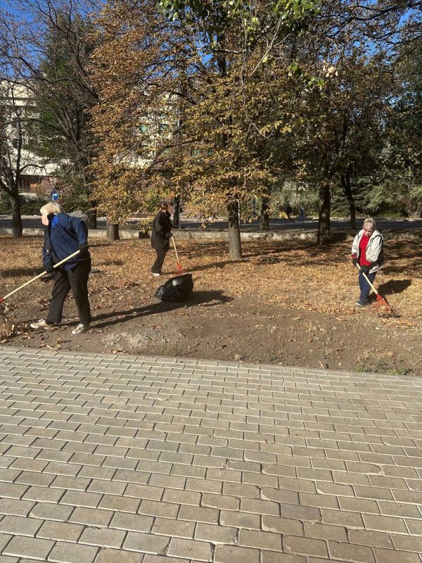 В ГУП ДНР «ТУРИЗМ. ДОНБАСС» прошел Всероссийский экологический субботник «Зеленая Россия»! В ГУП ДНР «ТУРИЗМ. ДОНБАСС» прошел Всероссийский экологический субботник «Зеленая Россия»!