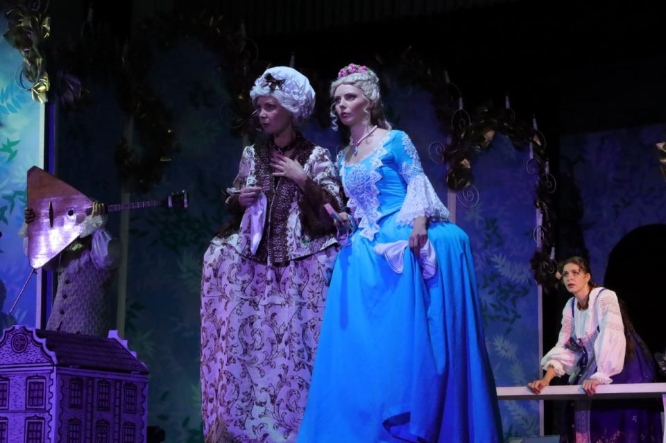 Премьера водевиля «Любимчик императрицы» в Мариуполе Премьера водевиля «Любимчик императрицы» в Мариуполе