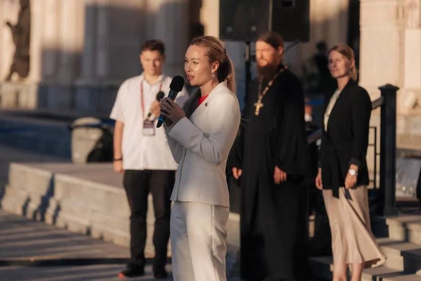 Наталья Никонорова: Прекрасный Севастополь, Музейно-храмовый комплекс «Новый Херсонес» — место проведения Молодежного историко-культурного форума «Истоки», в открытии одного из заездов которого я приняла участие Наталья Никонорова: Прекрасный Севастополь, Музейно-храмовый комплекс «Новый Херсонес» — место проведения Молодежного историко-культурного форума «Истоки», в открытии одного из заездов которого я приняла участие