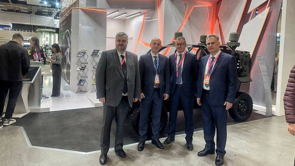 Министр промышленности и торговли ДНР принимает участие в работе выставки «ИННОПРОМ. Беларусь» Министр промышленности и торговли ДНР принимает участие в работе выставки «ИННОПРОМ. Беларусь»