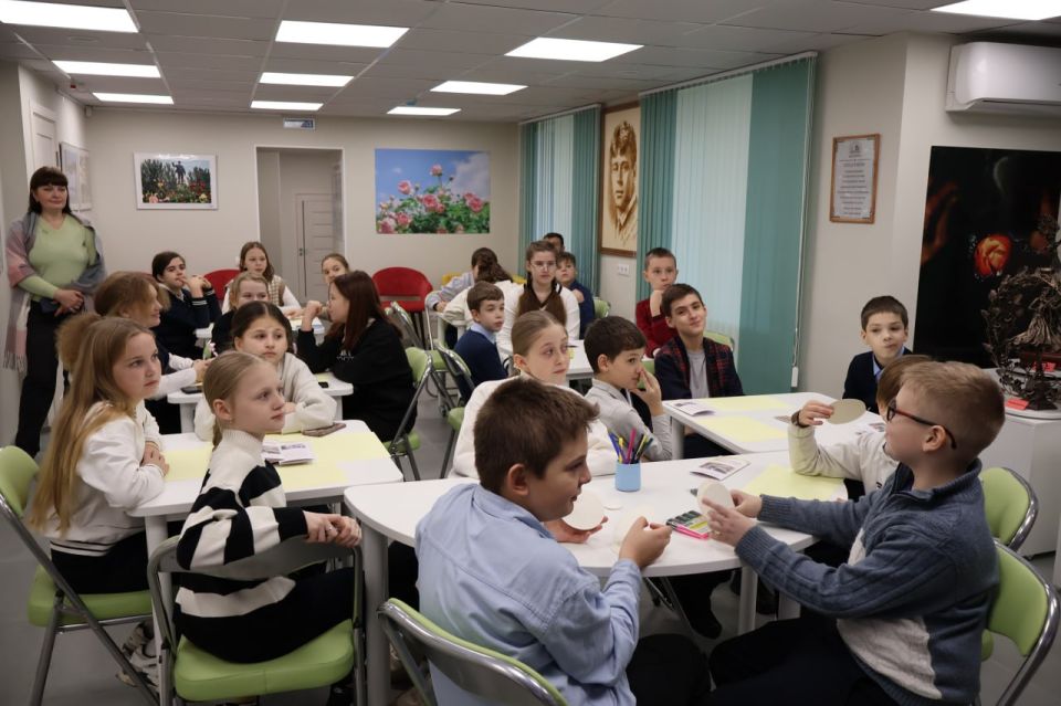 Денис Пушилин: В следующем году в Республике откроем еще шесть модельных библиотек Денис Пушилин: В следующем году в Республике откроем еще шесть модельных библиотек