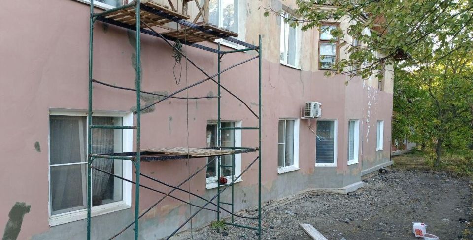 Николай Михайлов: Капремонт жилых домов в Старобешевском округе близится к завершению Николай Михайлов: Капремонт жилых домов в Старобешевском округе близится к завершению