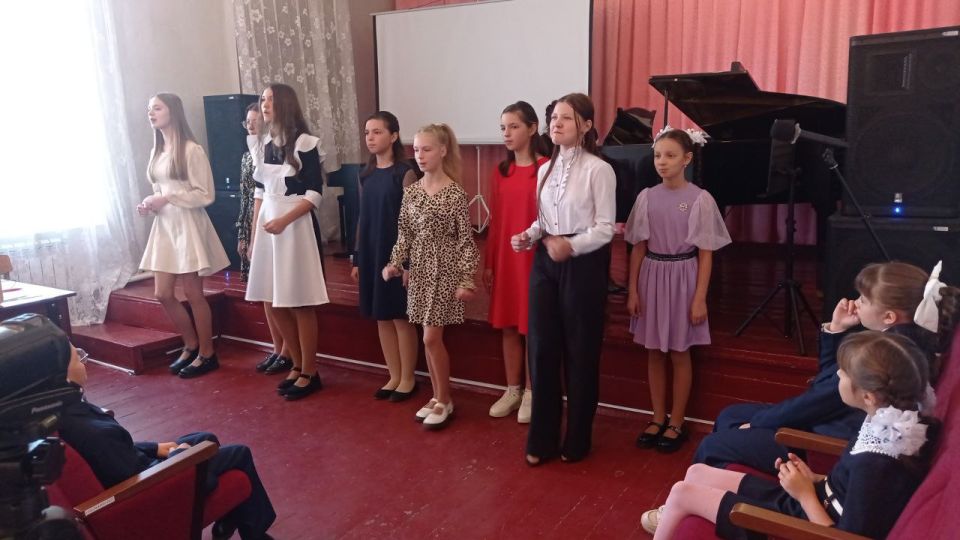 Праздничный концерт, посвященный Дню пожилого человека Праздничный концерт, посвященный Дню пожилого человека