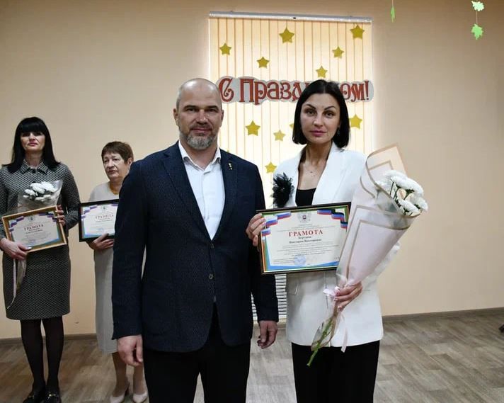 Сергей Желновач: Сегодня свой день рождения празднует поселок городского типа Мироновский Сергей Желновач: Сегодня свой день рождения празднует поселок городского типа Мироновский