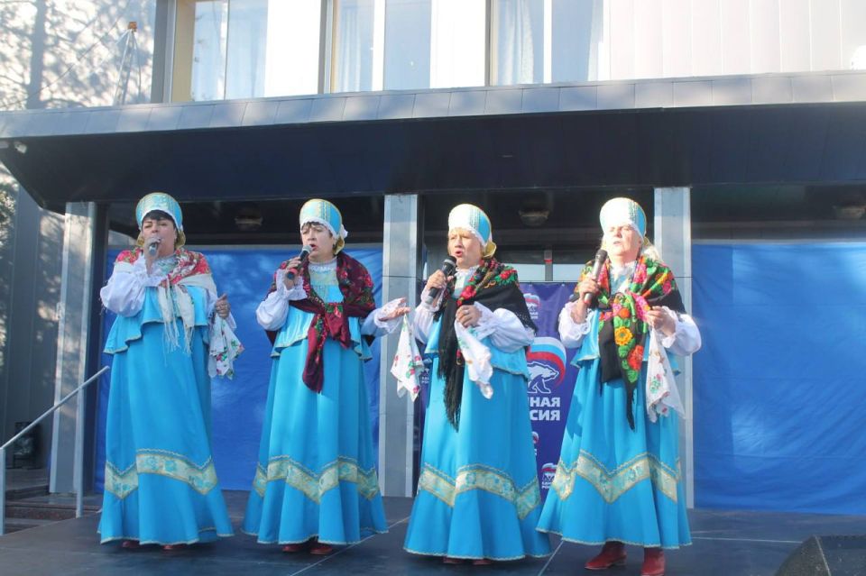 Масштабные празднования в честь Дня образования Мангушского муниципального округа прошли в Мангуше при поддержке «Единой России» Масштабные празднования в честь Дня образования Мангушского муниципального округа прошли в Мангуше при поддержке «Единой России»