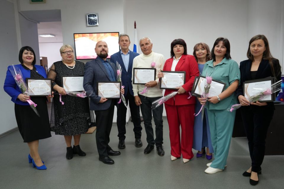 Михаил Желтяков: Сегодня с особым чувством гордости и признательности принял участие в церемонии награждения победителей конкурса на лучшее сельское учреждение культуры и лучшего работника сельского учреждения культуры