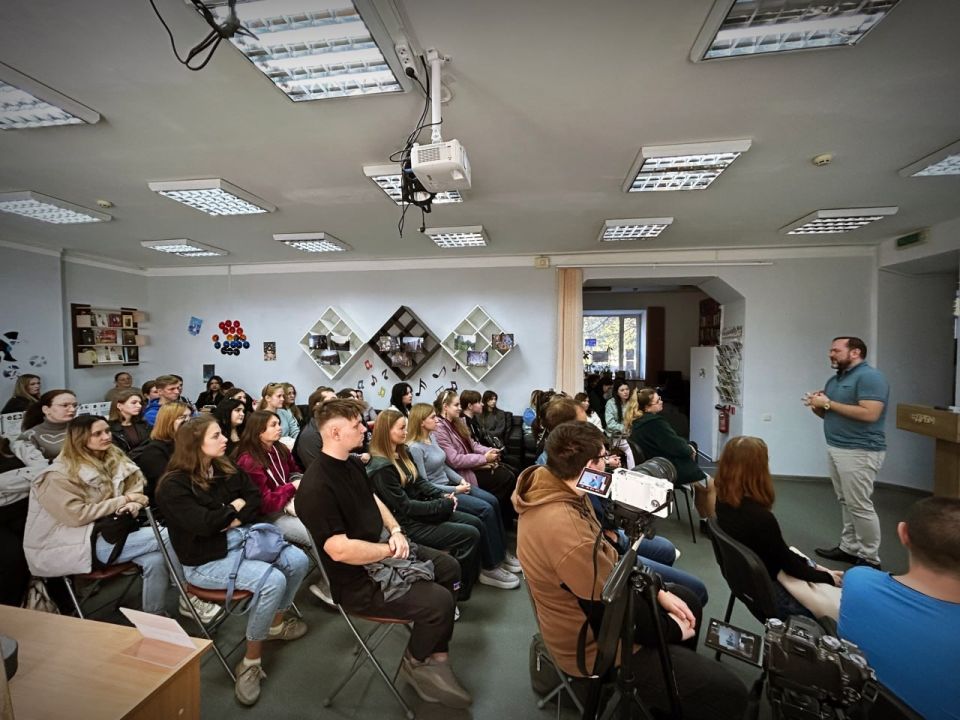 ������� ��������� ���������� � �������� ��������������� ���������� ��� ��������