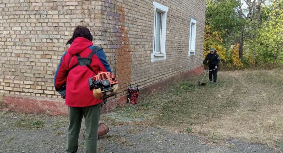 Иван Приходько: Уважаемые жители Горловки! Представляю вам еженедельный отчет о деятельности муниципального унитарного предприятия «Управляющая компания города Горловка» Иван Приходько: Уважаемые жители Горловки! Представляю вам еженедельный отчет о деятельности муниципального унитарного предприятия «Управляющая компания города Горловка»