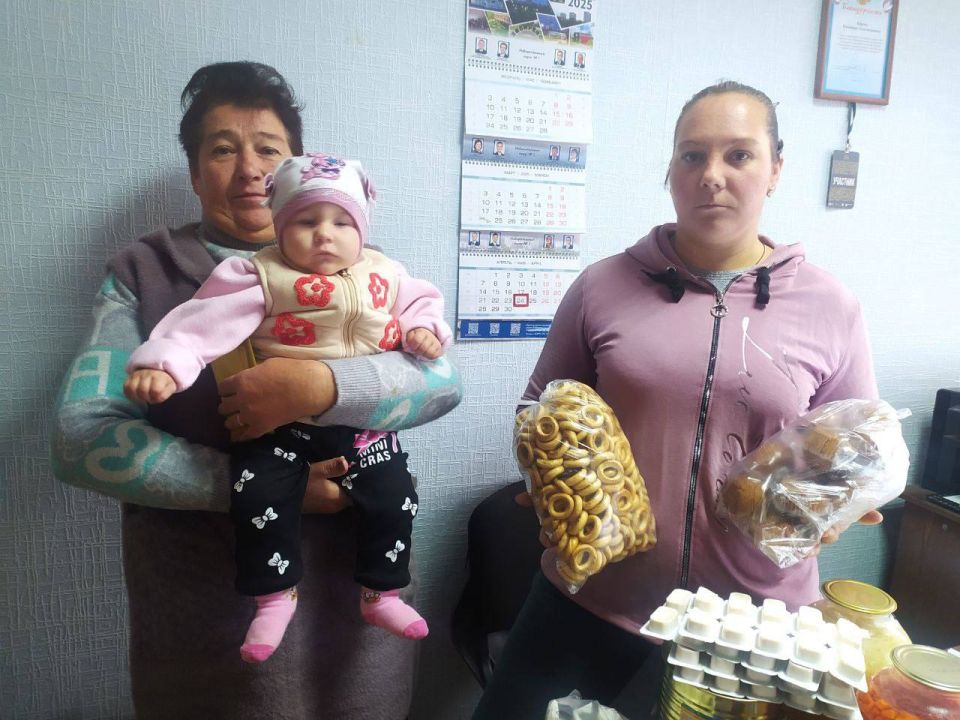 Единство России. В преддверии Дня воссоединения с Российской Федерацией в Иловайске прошла важная и нужная акция Единство России. В преддверии Дня воссоединения с Российской Федерацией в Иловайске прошла важная и нужная акция