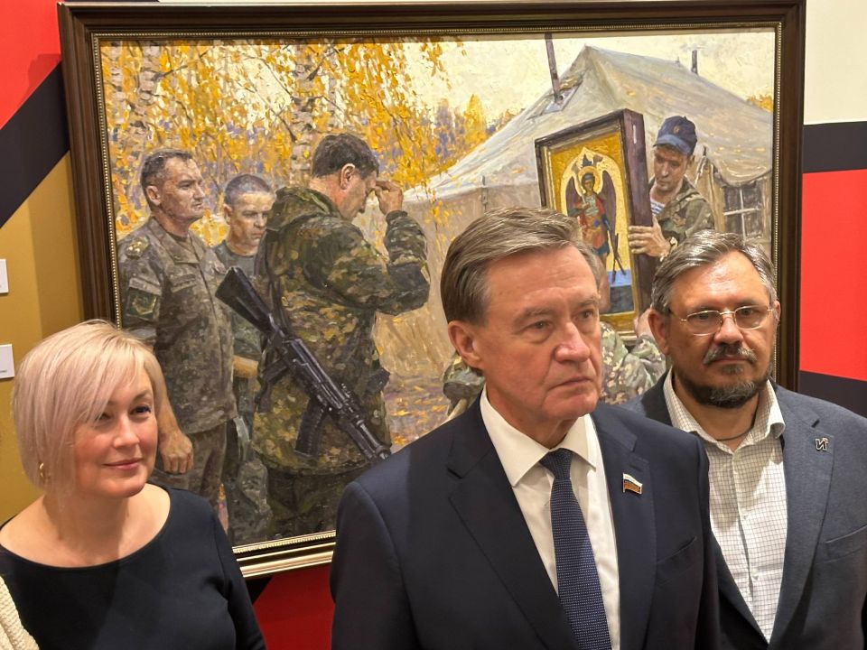 В Музее современной истории можно узнать об истории и культуре «вернувшихся в родную гавань» регионов В Музее современной истории можно узнать об истории и культуре «вернувшихся в родную гавань» регионов