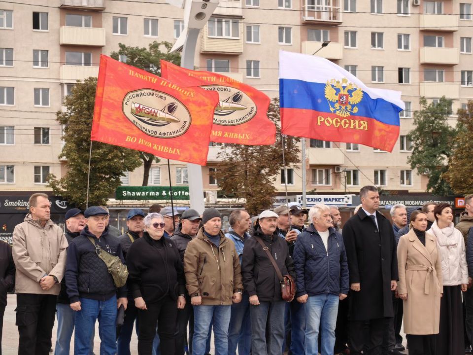 Сегодня - День воссоединения ДНР, ЛНР, Запорожской и Херсонской областей с Россией Сегодня - День воссоединения ДНР, ЛНР, Запорожской и Херсонской областей с Россией
