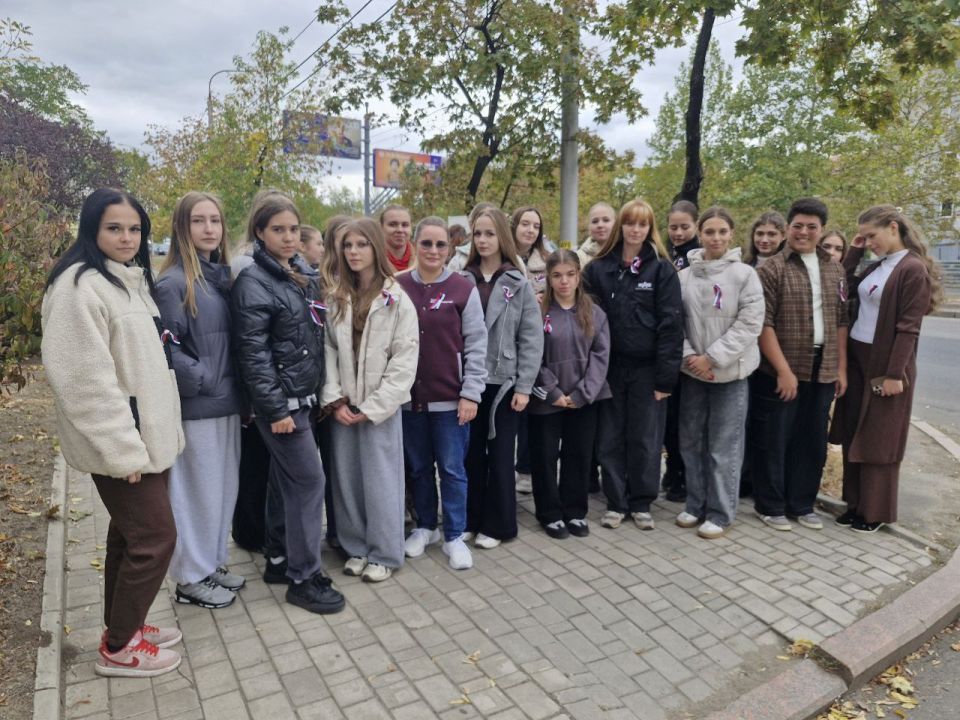 30 сентября, в День воссоединения Донецкой Народной Республики, Луганской Народной Республики, Запорожской области и Херсонской области с Российской Федерацией, в ГБПОУ "Донецкий медицинский колледж" прошел яркий и... 30 сентября, в День воссоединения Донецкой Народной Республики, Луганской Народной Республики, Запорожской области и Херсонской области с Российской Федерацией, в ГБПОУ "Донецкий медицинский колледж" прошел яркий и...