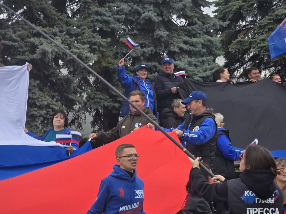 АВТОПРОБЕГ В ЧЕСТЬ ДНЯ ВОССОЕДИНЕНИЯ С РОССИЕЙ АВТОПРОБЕГ В ЧЕСТЬ ДНЯ ВОССОЕДИНЕНИЯ С РОССИЕЙ