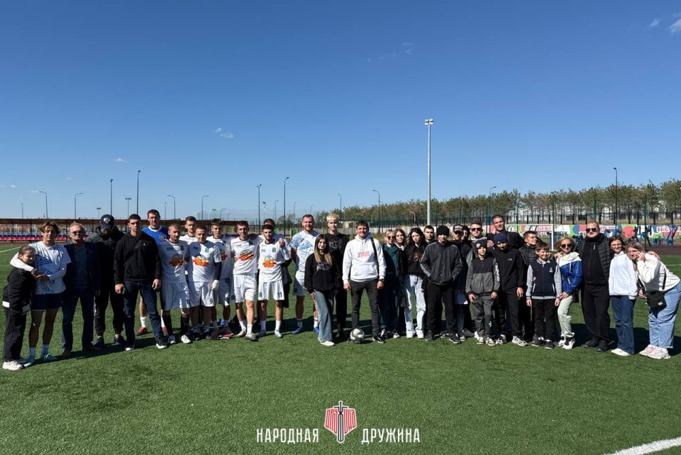 Подошёл к концу напряженный чемпионат города по футболу! Подошёл к концу напряженный чемпионат города по футболу!