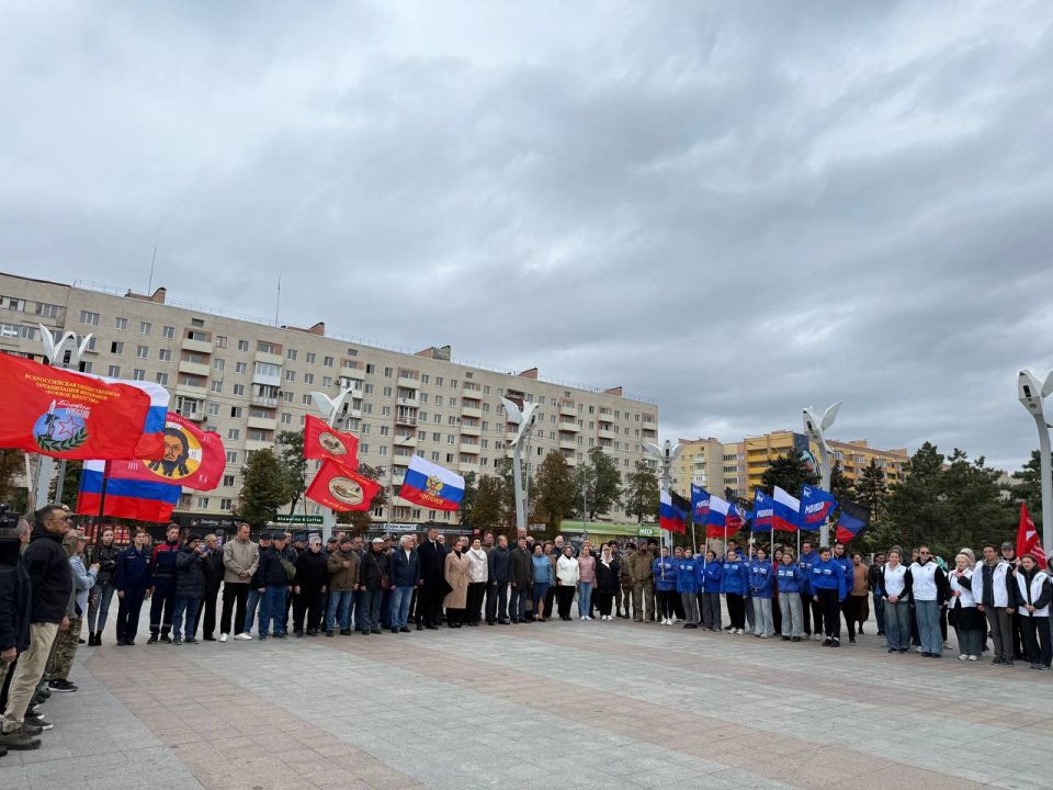 В Мариуполя встретили третью годовщину воссоединения исторических территорий c Россией В Мариуполя встретили третью годовщину воссоединения исторических территорий c Россией