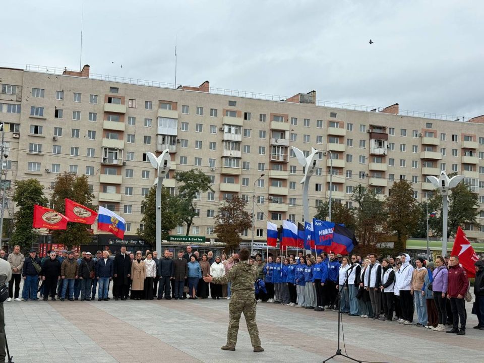 В Мариуполя встретили третью годовщину воссоединения исторических территорий c Россией В Мариуполя встретили третью годовщину воссоединения исторических территорий c Россией