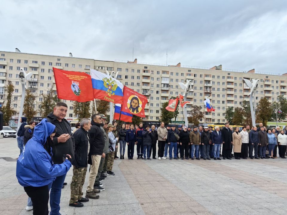 Сегодня - День воссоединения ДНР, ЛНР, Запорожской и Херсонской областей с Россией Сегодня - День воссоединения ДНР, ЛНР, Запорожской и Херсонской областей с Россией