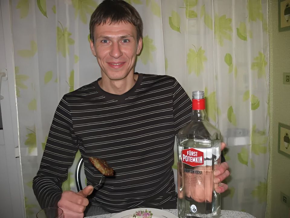 В Донецке вынесли приговор белорусскому наёмнику: 14 лет строгого режима В Донецке вынесли приговор белорусскому наёмнику: 14 лет строгого режима