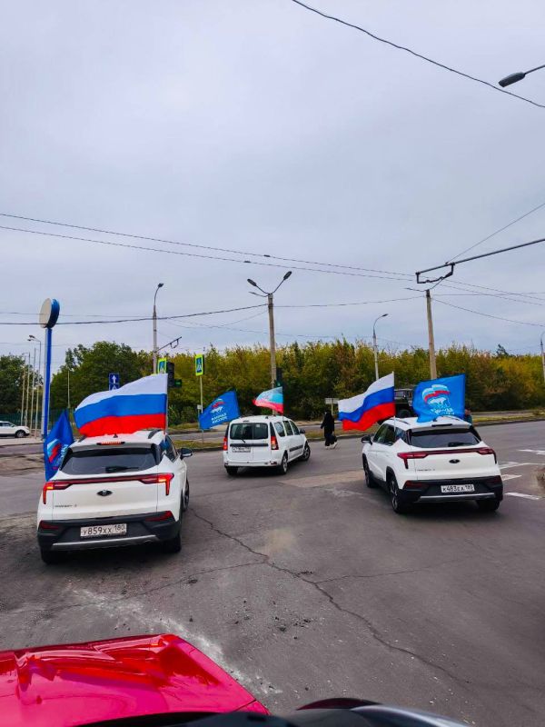 Депутаты Иловайска — в общем строю! Депутаты Иловайска — в общем строю!