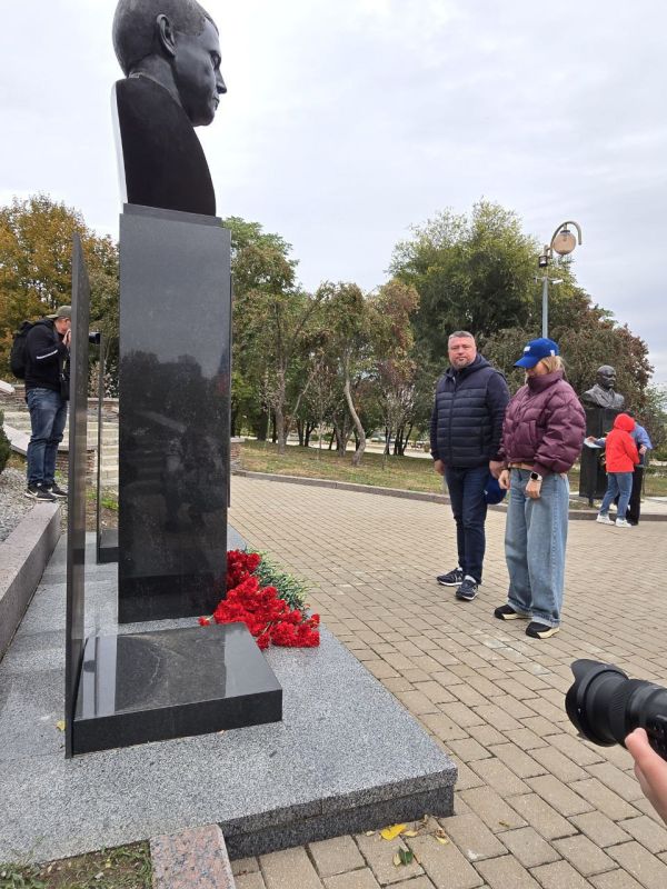 АВТОПРОБЕГ В ЧЕСТЬ ДНЯ ВОССОЕДИНЕНИЯ С РОССИЕЙ АВТОПРОБЕГ В ЧЕСТЬ ДНЯ ВОССОЕДИНЕНИЯ С РОССИЕЙ