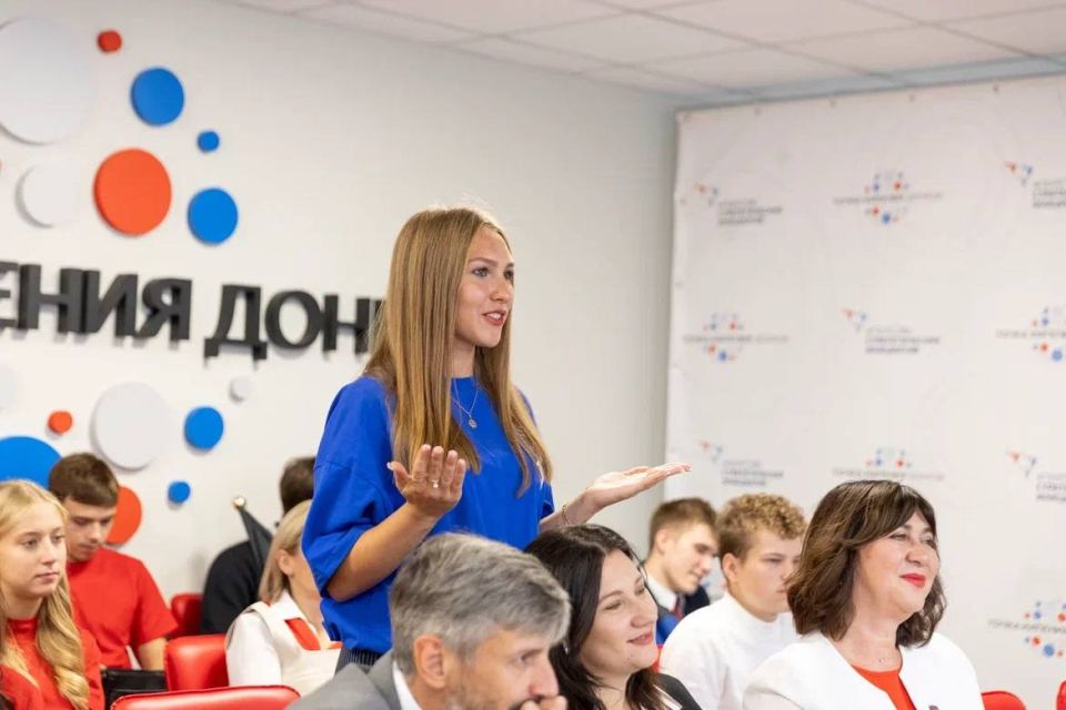 Анна Кондрыкинская: Одна страна! Одна семья! Одна Россия! Анна Кондрыкинская: Одна страна! Одна семья! Одна Россия!