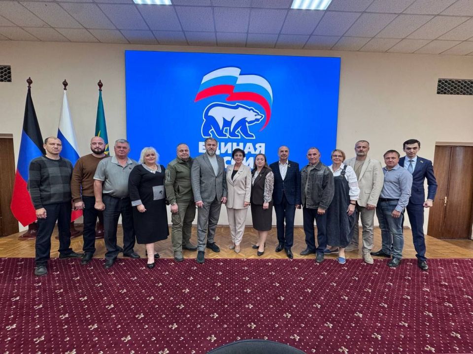ЕДИНАЯ РОССИЯ - ЕДИНАЯ СТРАНА!!! ЕДИНАЯ РОССИЯ - ЕДИНАЯ СТРАНА!!!