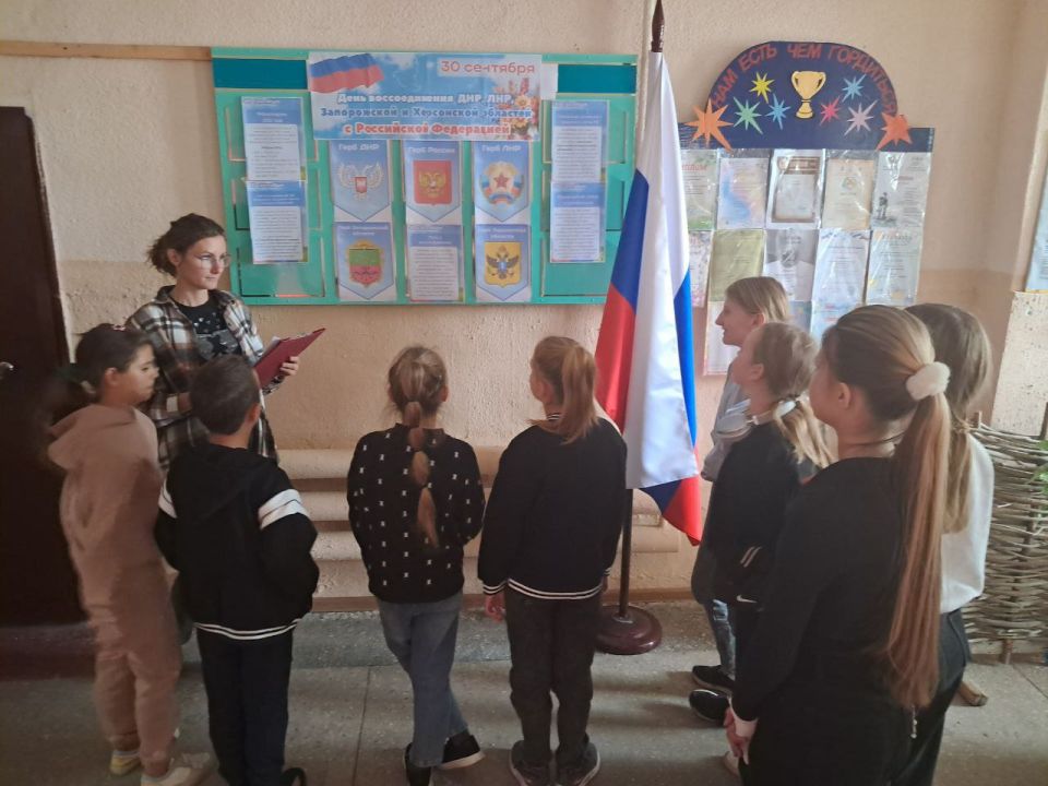 30 сентября — День воссоединения Донецкой Народной Республики, Луганской Народной Республики, Запорожской и Херсонской областей с Россией 30 сентября — День воссоединения Донецкой Народной Республики, Луганской Народной Республики, Запорожской и Херсонской областей с Россией