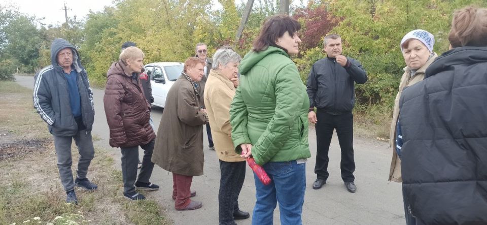 Юрий Атаманов: В формате открытого диалога состоялась встреча с жителями Киевского района, по улице Башкирская Юрий Атаманов: В формате открытого диалога состоялась встреча с жителями Киевского района, по улице Башкирская