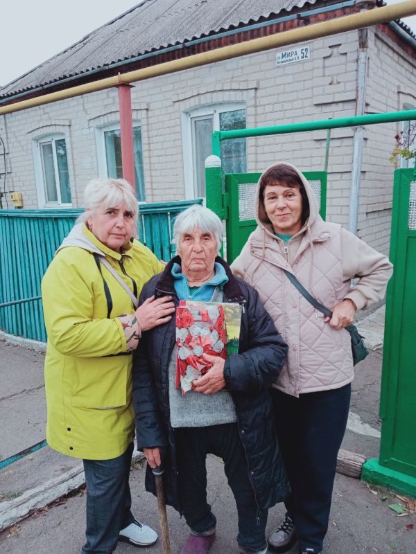 Визит внимания и заботы! Рады были проведать наших мудрых подруг! Визит внимания и заботы! Рады были проведать наших мудрых подруг!