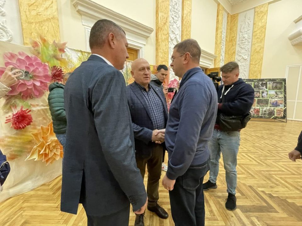 Александр Шатов: Председатель правительства Сахалинской области поздравил шахтерцев с Днем воссоединения Александр Шатов: Председатель правительства Сахалинской области поздравил шахтерцев с Днем воссоединения
