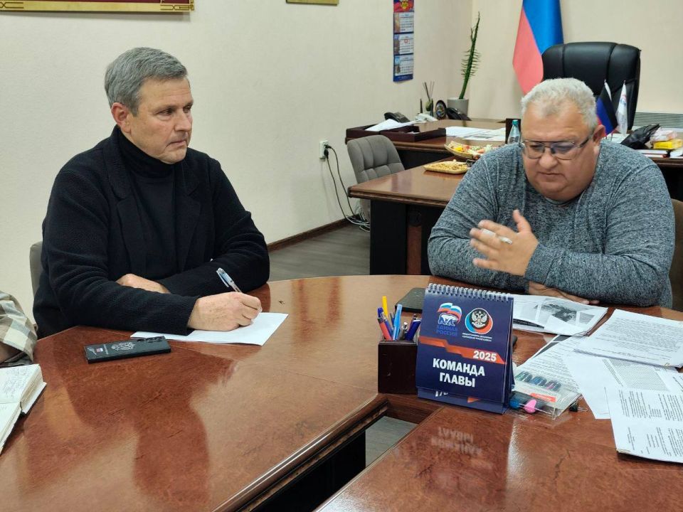 Михаил Желтяков: В рамках рабочей поездки в город Енакиево провел продуктивную встречу с главой городского округа Игорем Мартыновым Михаил Желтяков: В рамках рабочей поездки в город Енакиево провел продуктивную встречу с главой городского округа Игорем Мартыновым