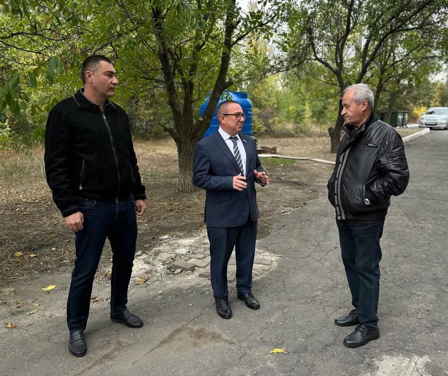 Андрей Крамар: Каждую неделю команда ЛДПР вместе с представителями всех остальных политических сил Республики ведет борьбу за воду на вверенном нам участке Андрей Крамар: Каждую неделю команда ЛДПР вместе с представителями всех остальных политических сил Республики ведет борьбу за воду на вверенном нам участке