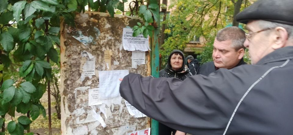 Юрий Атаманов: На улицу Кирова, 11 сегодня осуществлялся подвоз воды Юрий Атаманов: На улицу Кирова, 11 сегодня осуществлялся подвоз воды